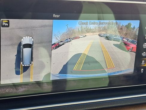 Used 2022 Mercedes-Benz GLS 450 4MATIC image 19