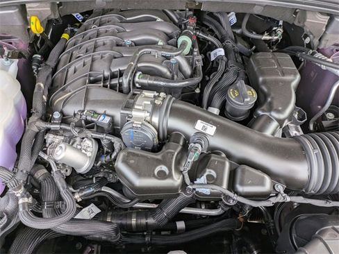 New 2025 Jeep Grand Cherokee Limited w/ Black Appearance Package image 30