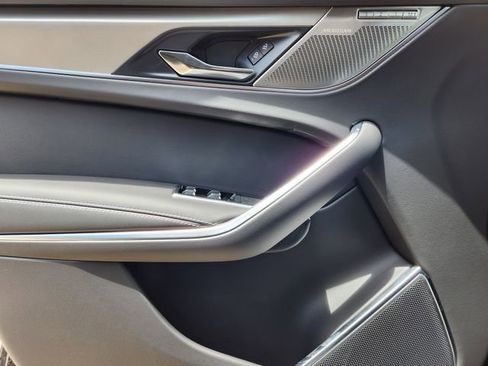 Used 2026 Jaguar F-PACE R-Dynamic S image 17