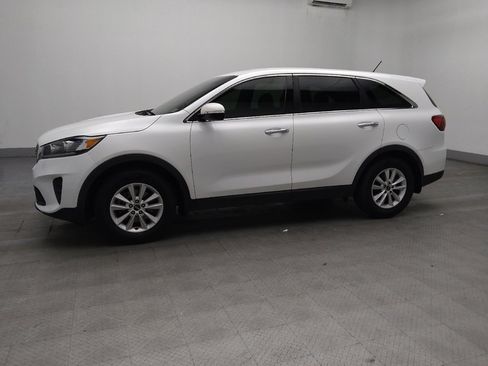Used 2020 Kia Sorento LX FWD image 2
