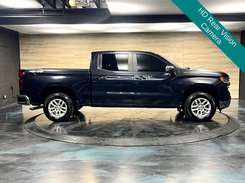 Used 2024 Chevrolet Silverado 1500 LT AWD/4WD image 22