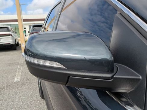 Used 2022 Ford Edge Titanium w/ Equipment Group 301A image 12