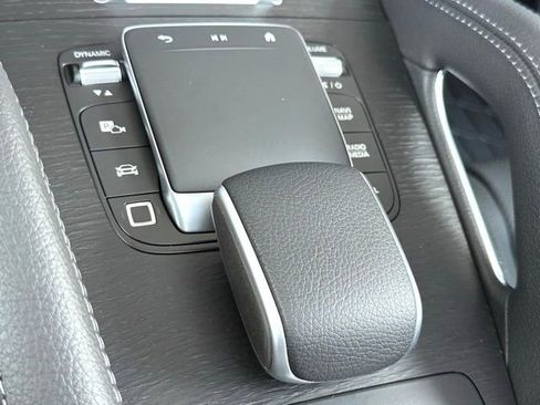 Certified 2025 Mercedes-Benz GLS 450 4MATIC image 18