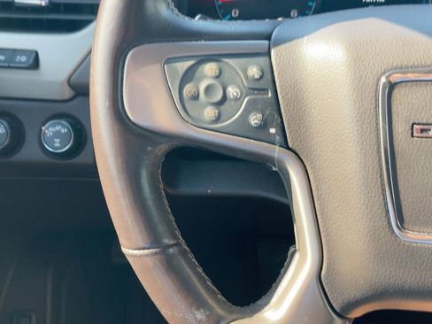 Used 2019 GMC Yukon Denali w/ Denali Ultimate Package image 16