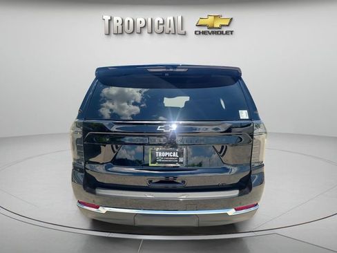 New 2026 Chevrolet Suburban LT w/ Comfort Package RWD image 4