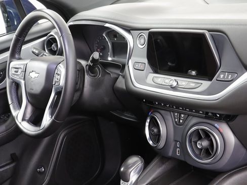 Used 2022 Chevrolet Blazer LT w/ LPO, Black Grille Bar Package image 23