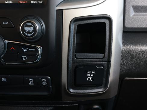 Used 2018 RAM 1500 Big Horn AWD/4WD image 39