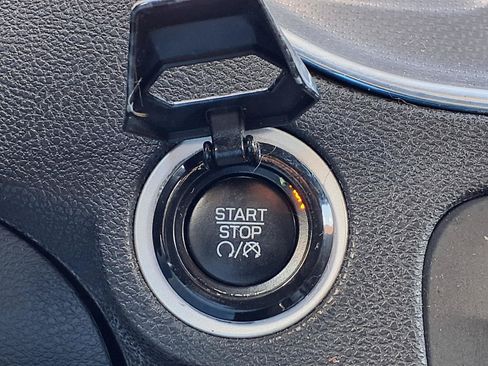 Used 2014 Dodge Charger SXT Plus AWD/4WD image 26