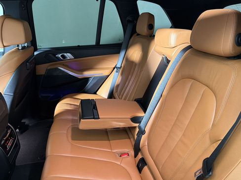 Used 2022 BMW X5 sDrive40i w/ Premium Package RWD image 34