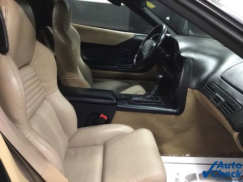 Used 1995 Chevrolet Corvette Convertible image 32