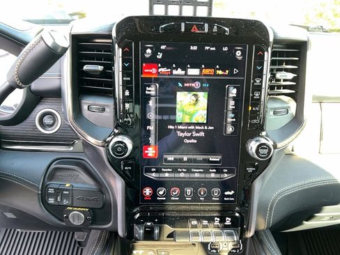 Used 2019 RAM 2500 Limited image 23