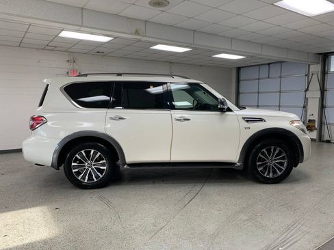 Used 2017 Nissan Armada SL w/ Technology Package AWD/4WD image 7
