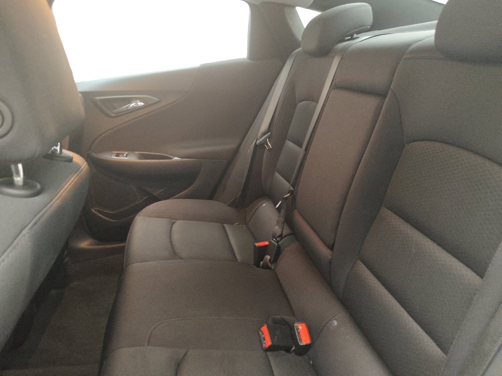 Used 2024 Chevrolet Malibu LT FWD image 18