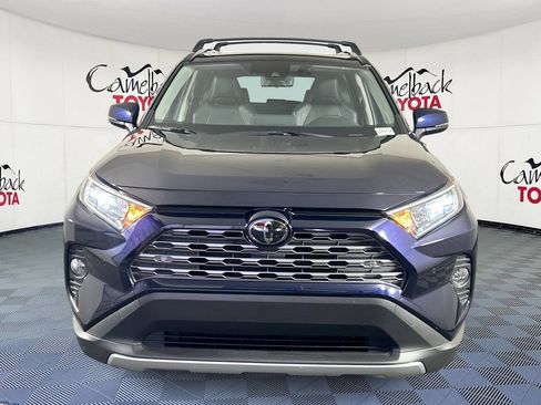 Used 2019 Toyota RAV4 Limited w/ Cold Weather Package FWD image 2