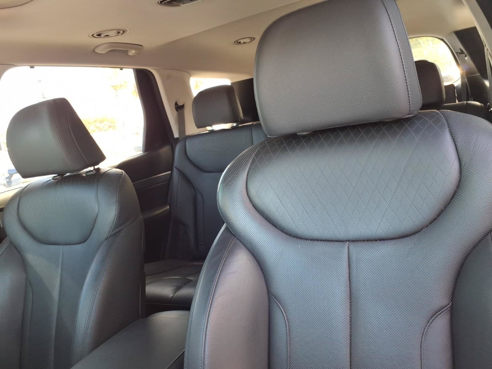 Certified 2022 Hyundai Palisade SEL w/ 8P Bench Seat Package FWD image 14