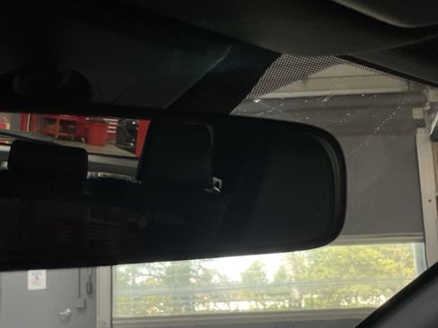 Used 2022 Lexus UX 200 w/ Accessory Package (Z2) image 27