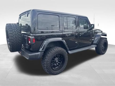 Used 2023 Jeep Wrangler Unlimited Sahara AWD/4WD image 10