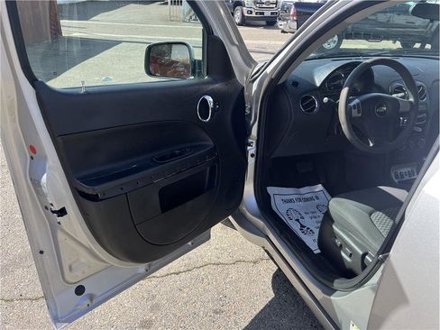 Used 2008 Chevrolet HHR LT image 11