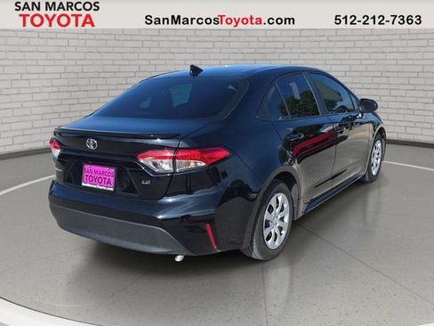 Used 2025 Toyota Corolla LE FWD image 6