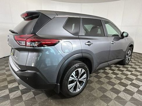 Used 2023 Nissan Rogue SV AWD/4WD image 3
