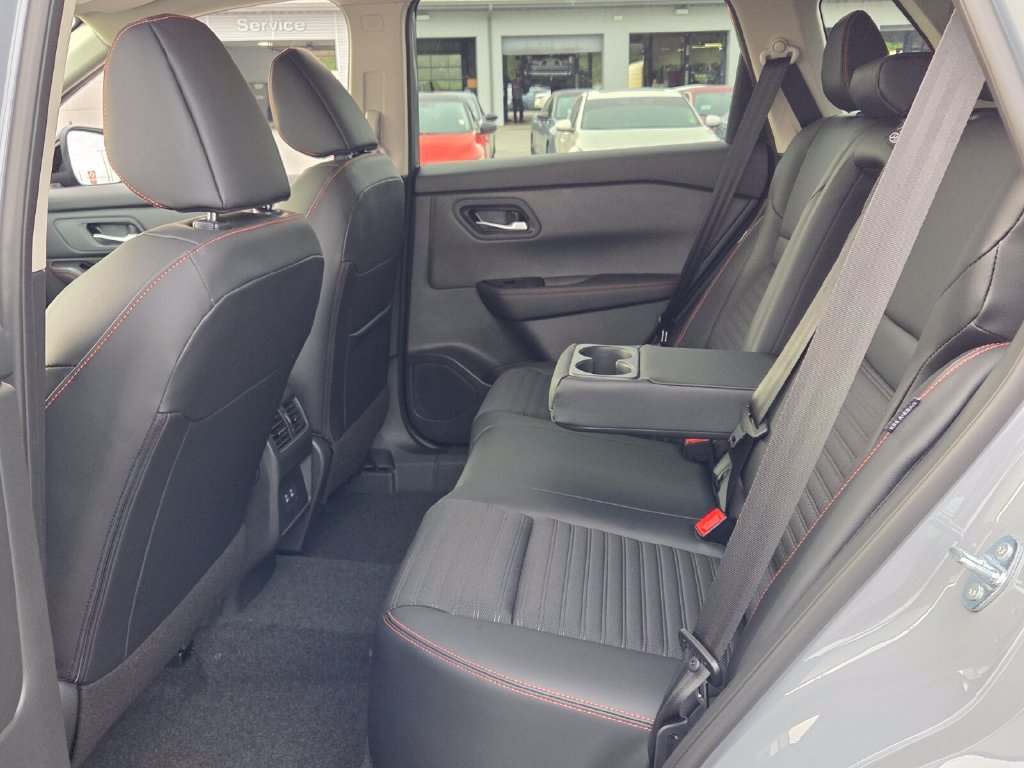 New 2027 Nissan Rogue S FWD image 4