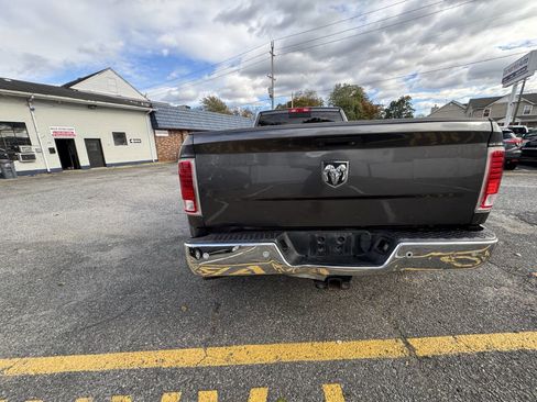 Used 2016 RAM 3500 Laramie image 33