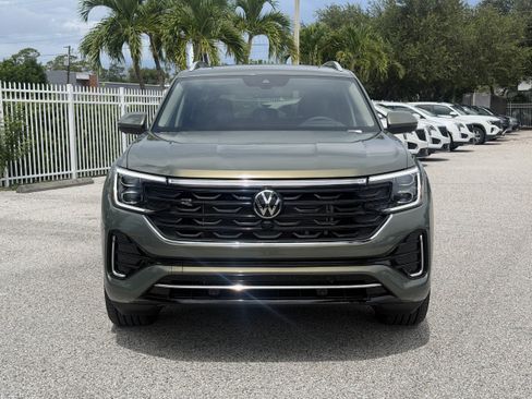 New 2026 Volkswagen Atlas SEL Premium R-Line AWD/4WD image 2