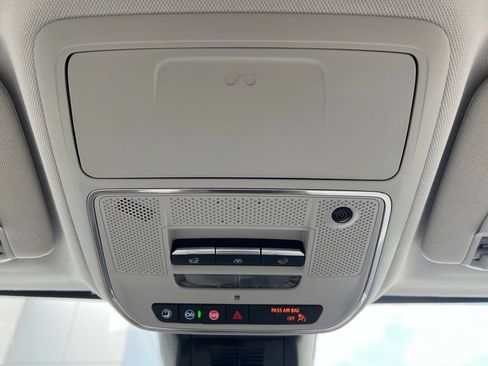 New 2027 GMC Terrain Denali w/ LPO, Floor Liner Package AWD/4WD image 22