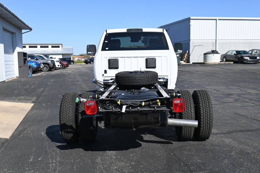 New 2027 RAM 3500 Tradesman AWD/4WD image 6