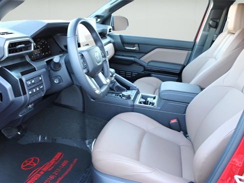 Certified 2025 Toyota 4Runner Limited image 8