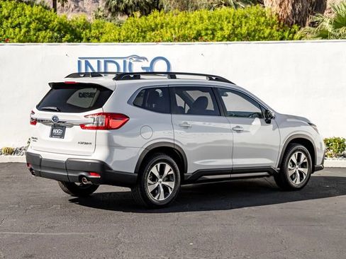 Used 2023 Subaru Ascent Premium w/ Convenience Package AWD/4WD image 6