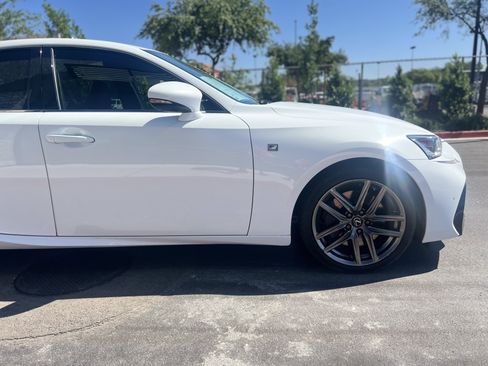 Used 2019 Lexus IS 300 F Sport w/ F Sport Package AWD/4WD image 19