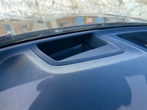 Used 2022 BMW X5 xDrive40i w/ Premium Package image 21