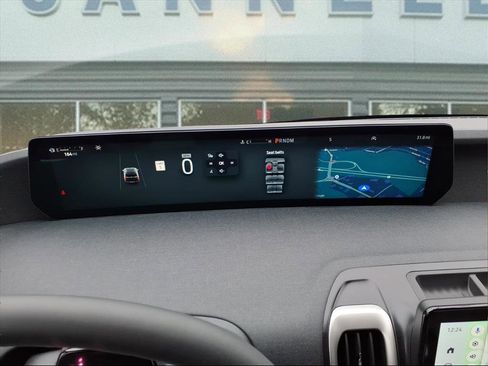 New 2026 Ford Expedition Active image 14