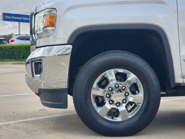 Used 2019 GMC Sierra 2500 SLT w/ Duramax Plus Package AWD/4WD image 8
