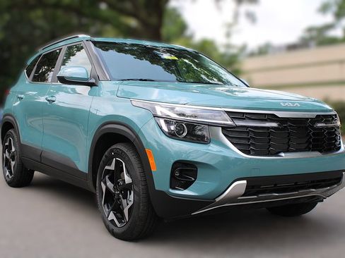 New 2026 Kia Seltos EX image 4