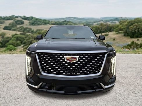 Used 2026 Cadillac Escalade 2WD w/ LPO, Floor Liner Package image 2