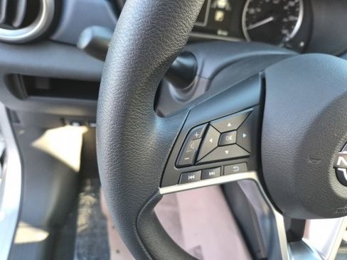 New 2025 Nissan Versa SV w/ Trunk Package image 18