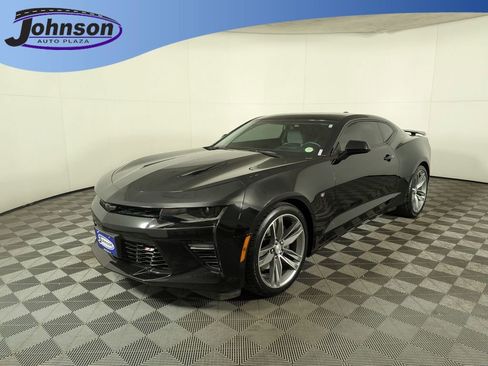 Used 2017 Chevrolet Camaro SS image 1