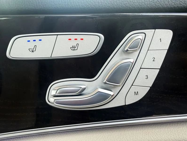 Used 2017 Mercedes-Benz E 43 AMG 4MATIC Sedan image 46