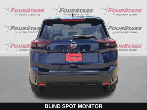 New 2026 Nissan Rogue SV FWD image 5
