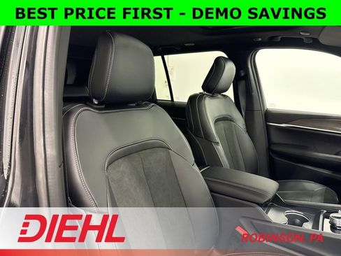 New 2026 Jeep Grand Cherokee Altitude AWD/4WD image 14