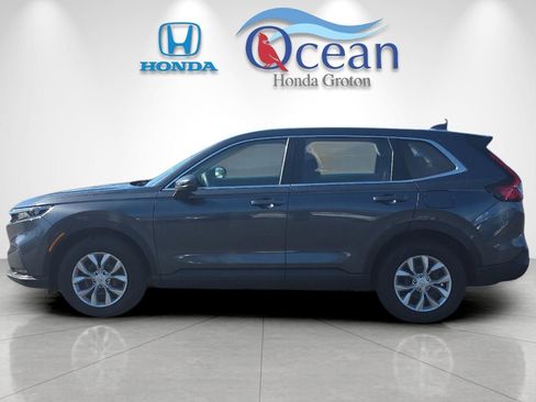 Used 2023 Honda CR-V LX image 6