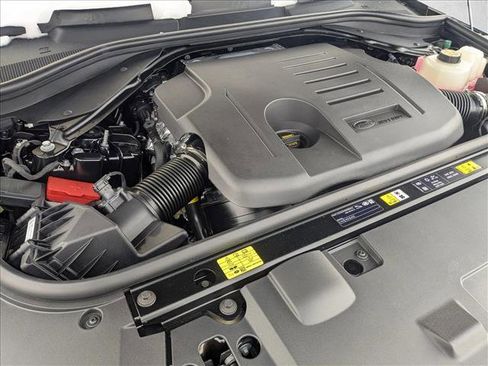 New 2026 Land Rover Range Rover Sport SE image 18
