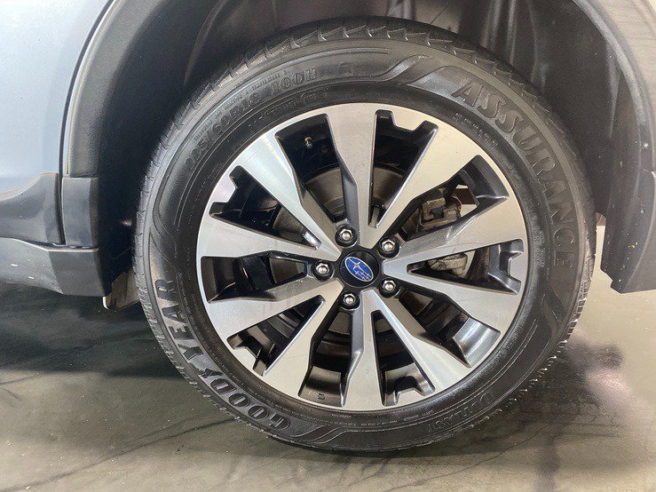 Used 2017 Subaru Outback 2.5i Limited AWD/4WD image 10