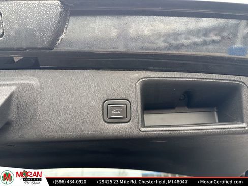 Used 2021 GMC Terrain SLT w/ Elevation Edition image 31