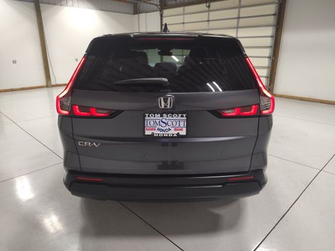 Used 2025 Honda CR-V EX-L image 12