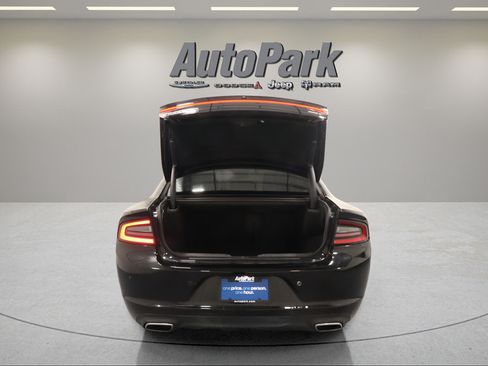 Used 2016 Dodge Charger SXT w/ AWD Plus Group image 6