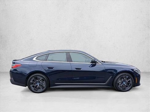 Certified 2023 BMW i4 eDrive40 RWD image 4