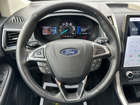 Used 2024 Ford Edge SEL image 14